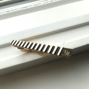 Christian Dior hair clip!